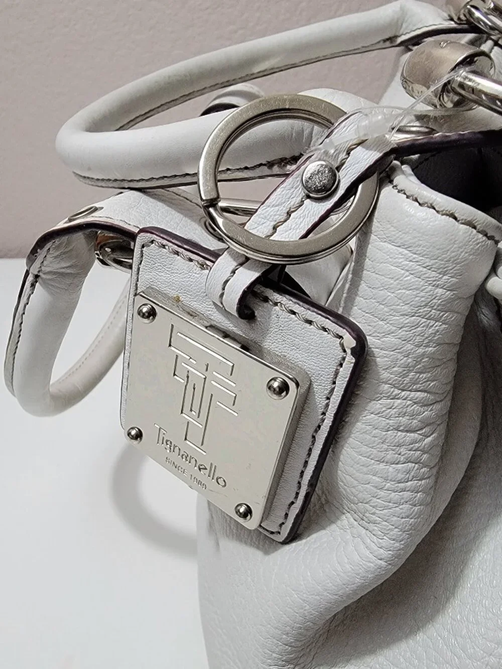 Tignanello White Pebbled Leather Satchel Shoulder Bag Silver Buckle Hardware
